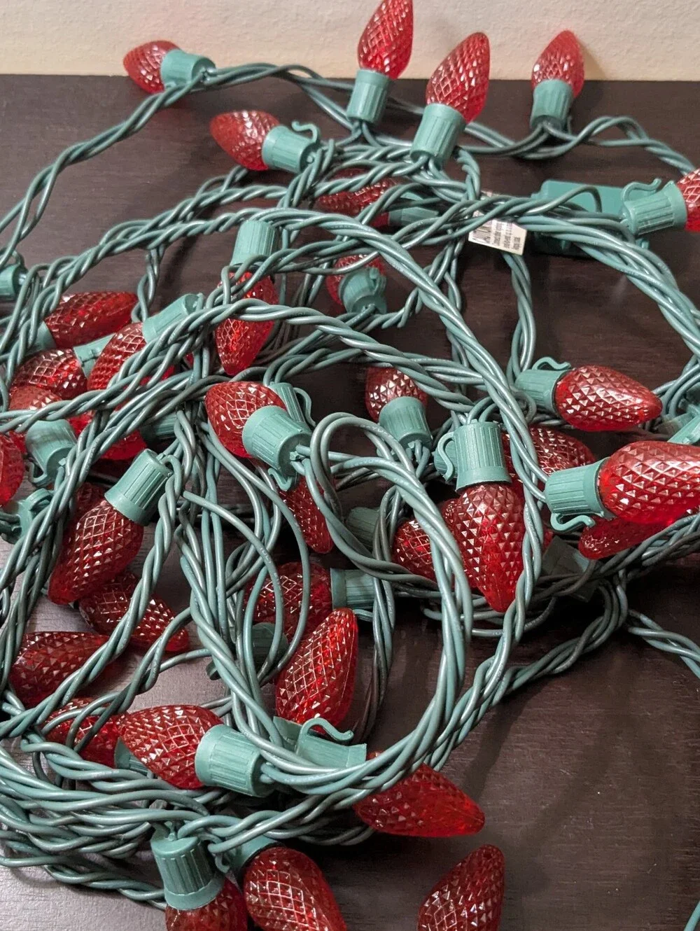 LED Christmas Lights Strawberry 50CT GE C6 Vintage Style Lights W Built In Clips